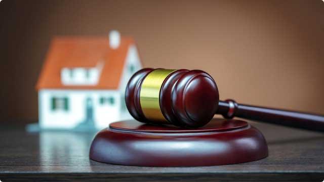 За что суды чаще всего лишают собственников их недвижимости?
