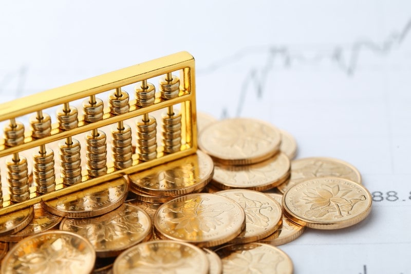 Чи можуть українці заробити на інвестиціях у золото?