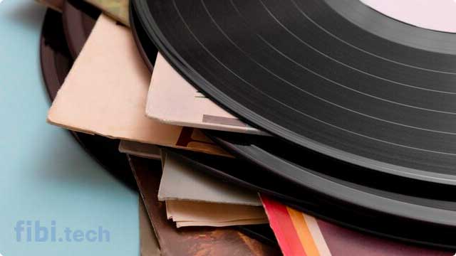 В основном старые виниловые диски пользуются спросом в США